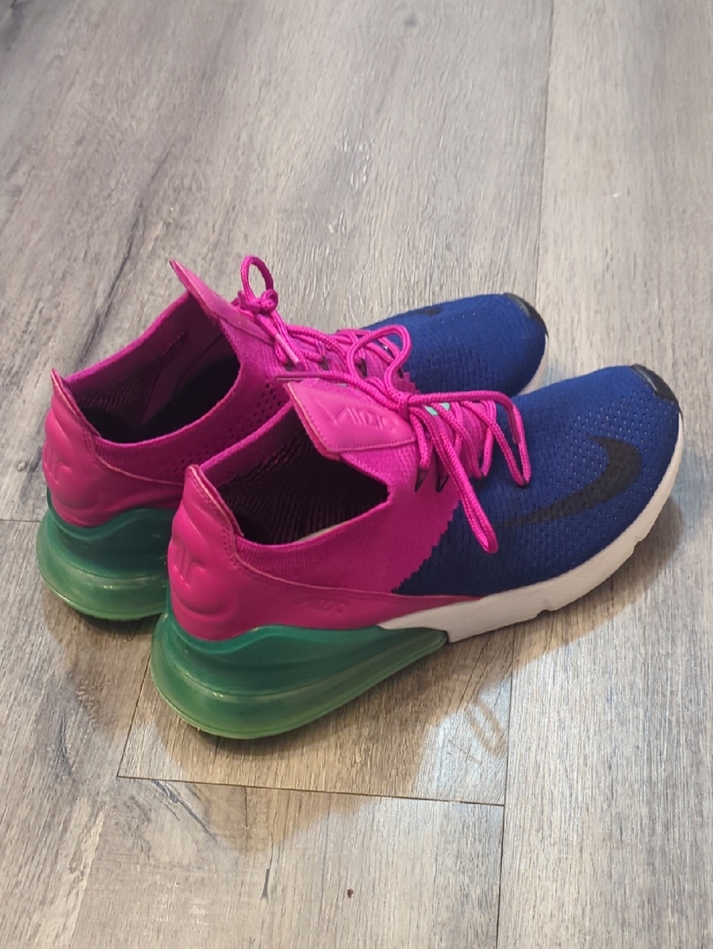 Nike Men's Air Max 270 Flyknit